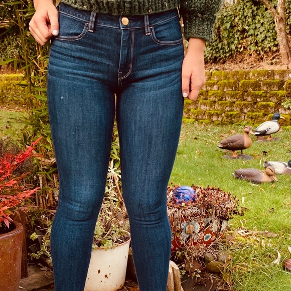 brand new AEO dark wash skinny jeans - Picture 3 of 5